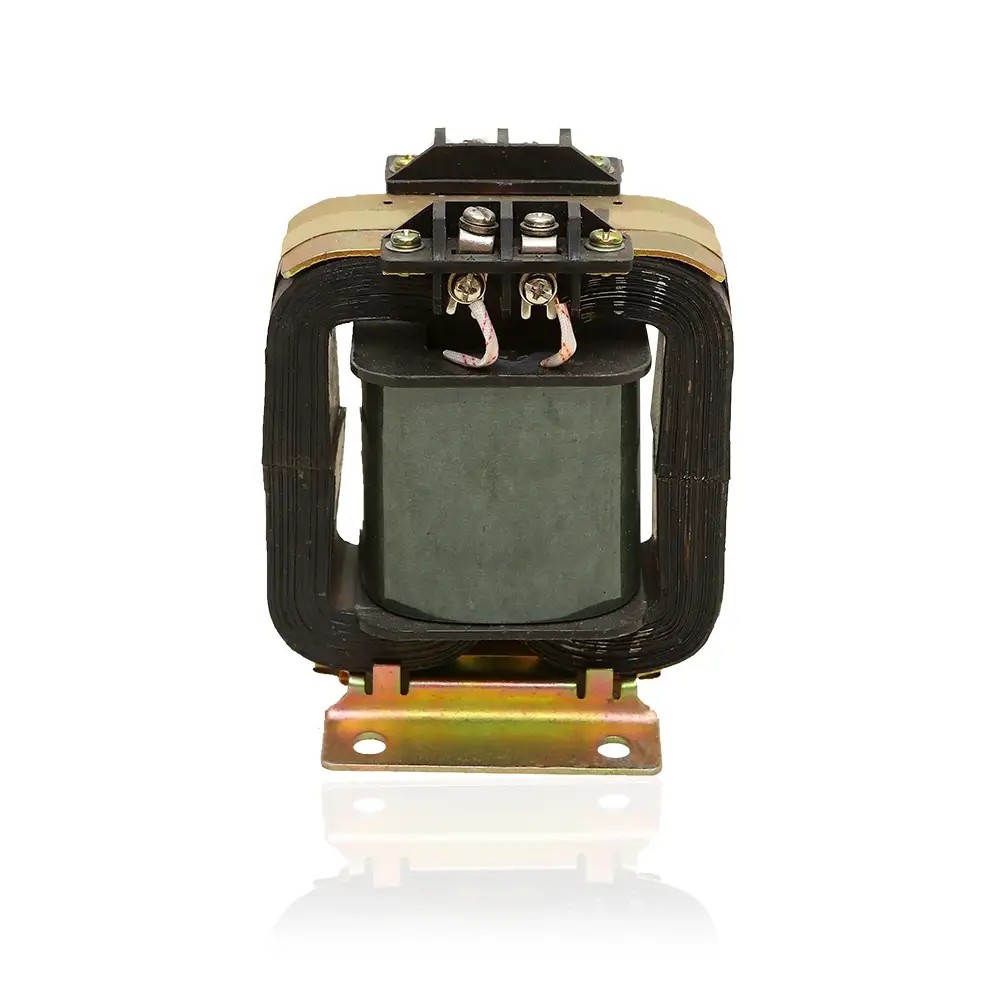 व्होल्टेज ट्रान्सफॉर्मर म्हणजे नेमके काय आणि आधुनिक पॉवर सिस्टमसाठी ते का महत्त्वाचे आहे